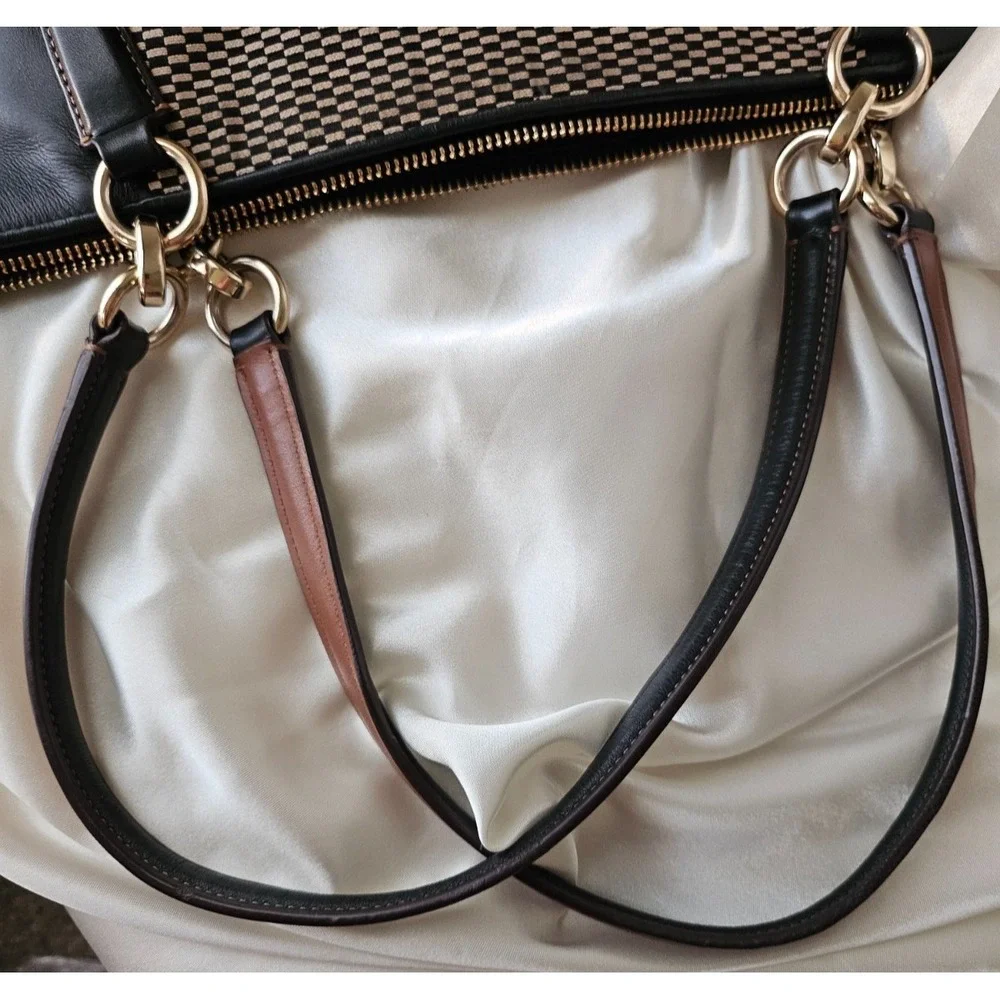 COACH   Exploded Ava Tote Bag Black and Beige F57246